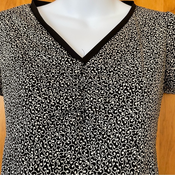 Motherhood maternity shirt - Picture 2 of 5